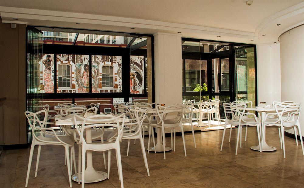 Urban Chic Boutique Hotel & Cafe Fokváros Kültér fotó