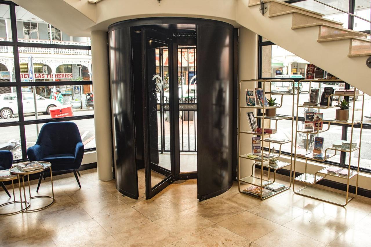 Urban Chic Boutique Hotel & Cafe Fokváros Kültér fotó