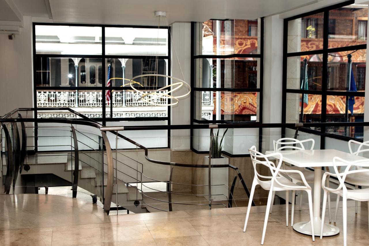 Urban Chic Boutique Hotel & Cafe Fokváros Kültér fotó
