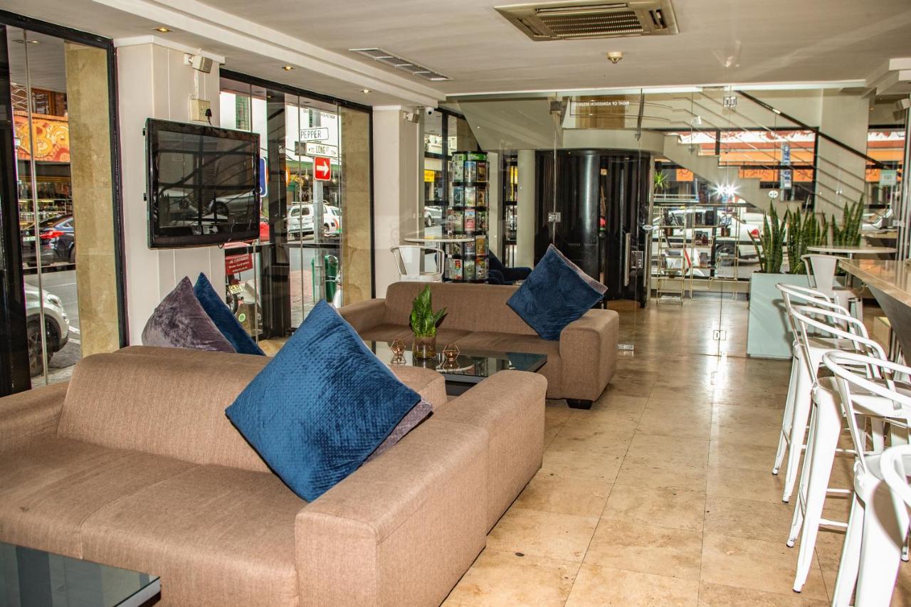 Urban Chic Boutique Hotel & Cafe Fokváros Kültér fotó